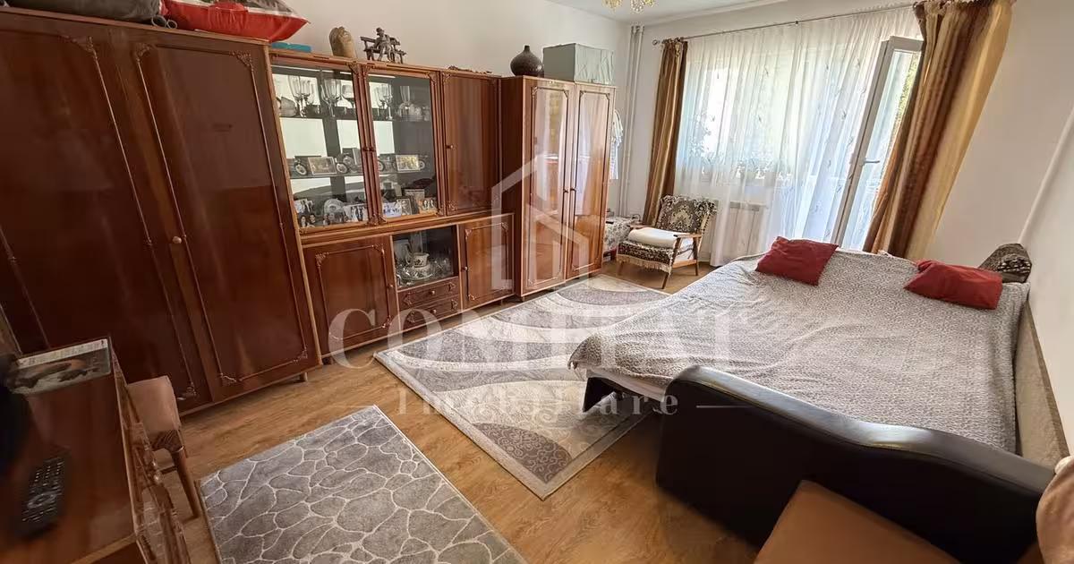 Apartament de vânzare cu 2 camere, mobilat în zona Plopilor, Cluj-Napoca