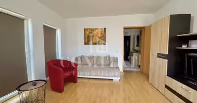 Garsonieră Între Lacuri