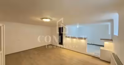 Garsonieră Ultracentral