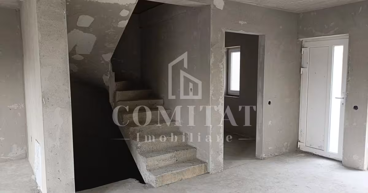 Casă de vânzare cu 4 camere în Florești