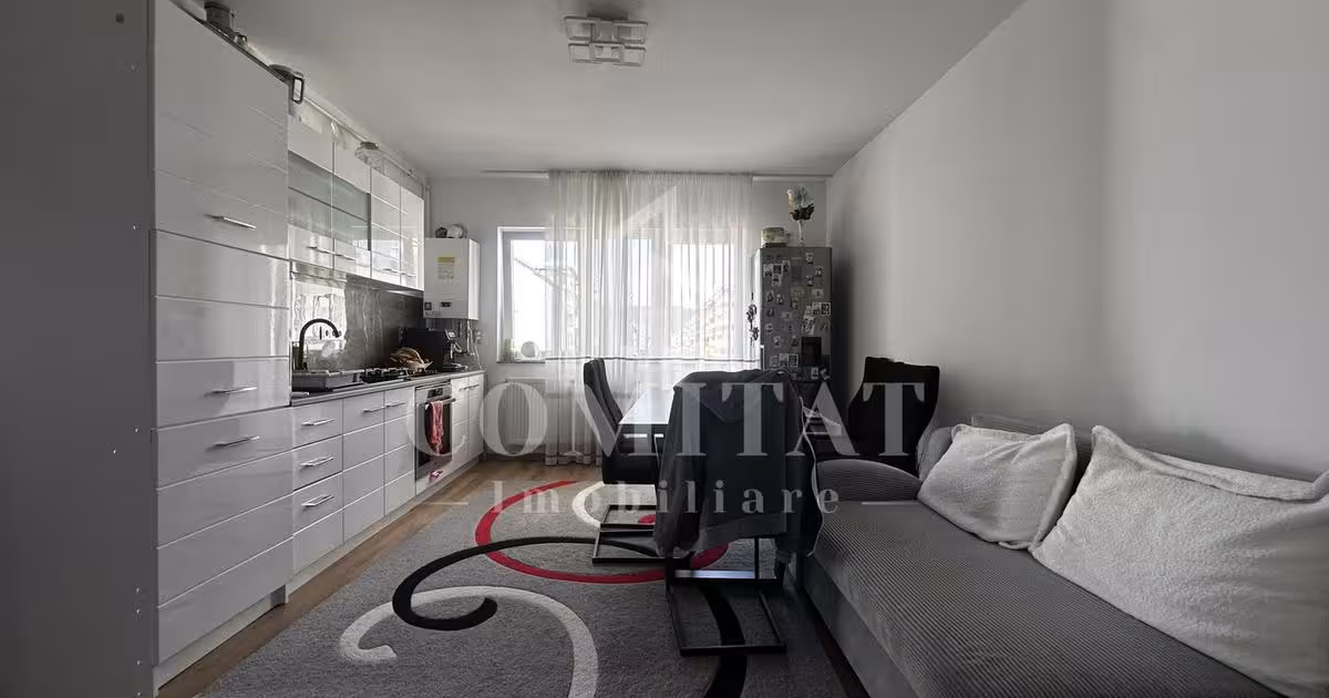 Apartament de vânzare cu 3 camere, mobilat în Florești