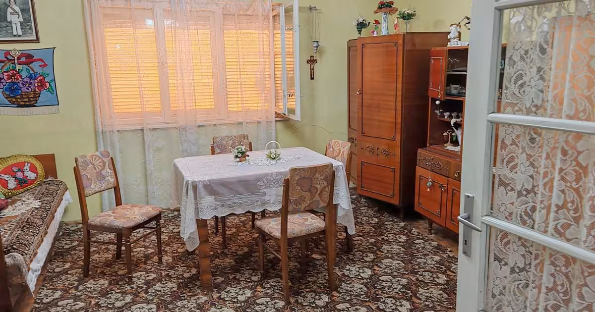 Casă individuală de vânzare cu 5 camere în Râșnov