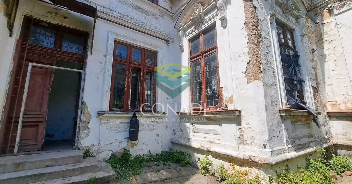 Casă individuală de vânzare cu 20 camere în zona Unirii, Sector 3