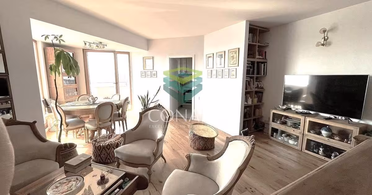 Apartament de vânzare cu 3 camere, mobilat în zona P-ta Presei Libere, Sector 1