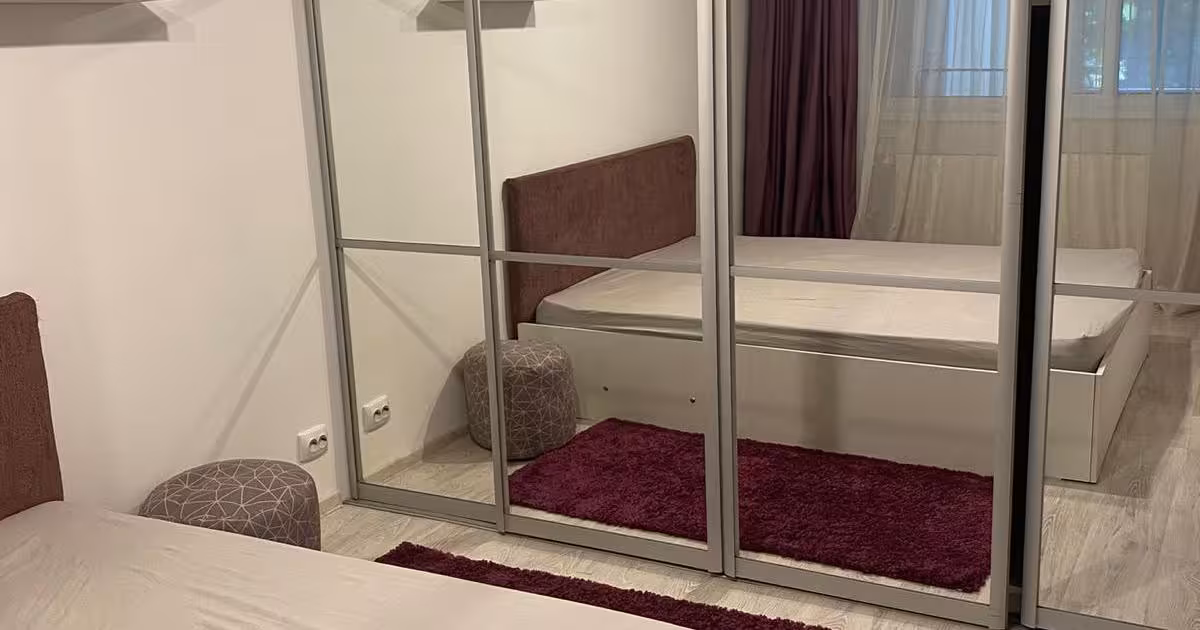 Apartament de vânzare cu 2 camere, mobilat în zona Drumul Taberei, Sector 6
