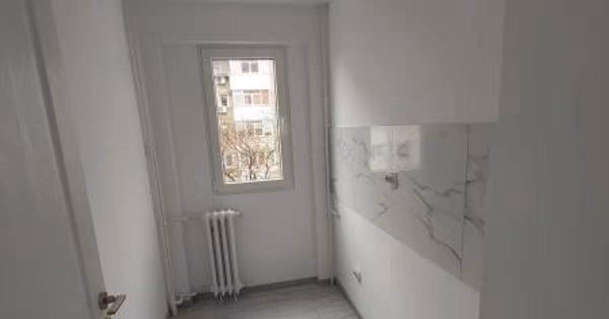 Apartament de vânzare cu 2 camere în zona Lujerului, Sector 6