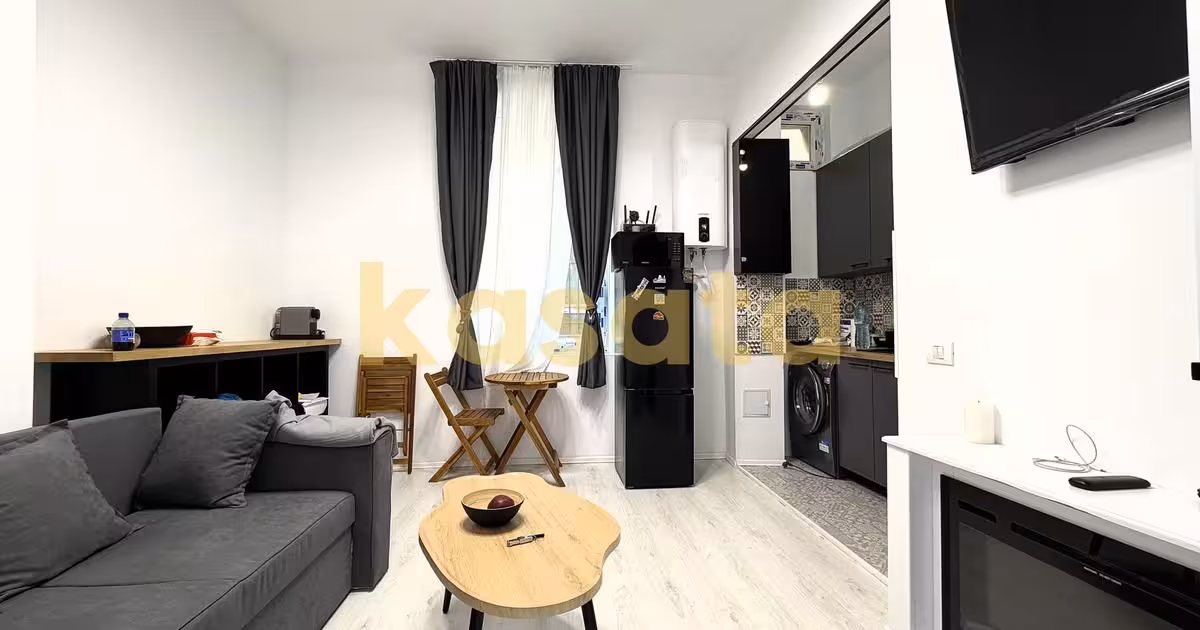 Apartament de vânzare cu 2 camere, mobilat în zona Lipscani, Ultracentral