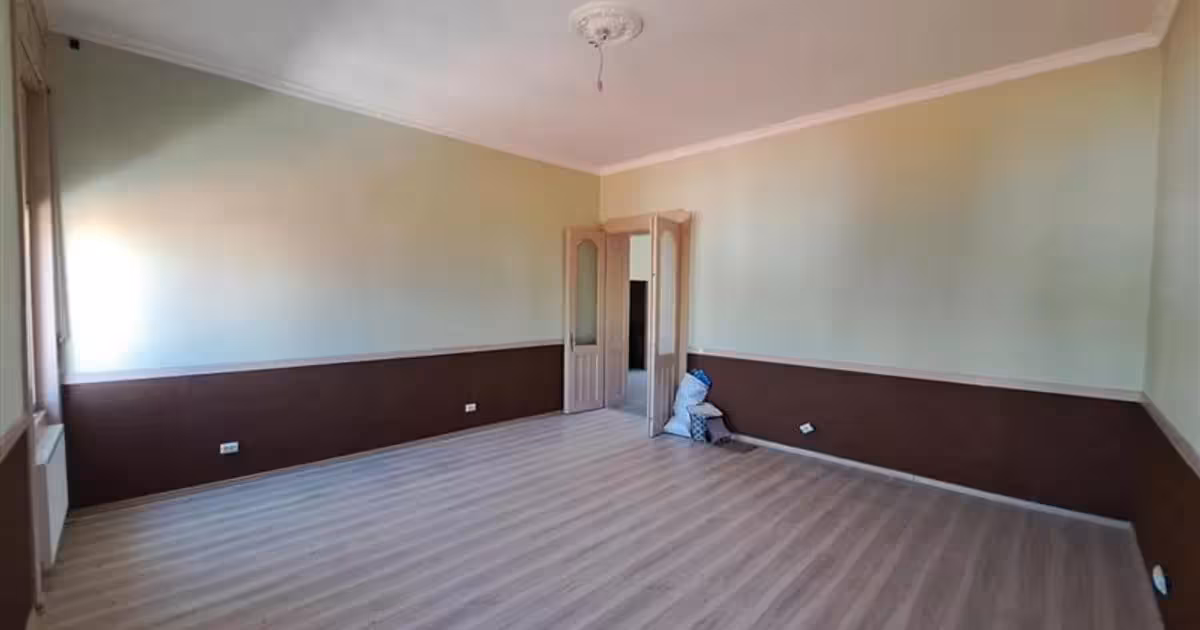 Apartament de vânzare cu 3 camere în zona Semicentral, Cluj-Napoca