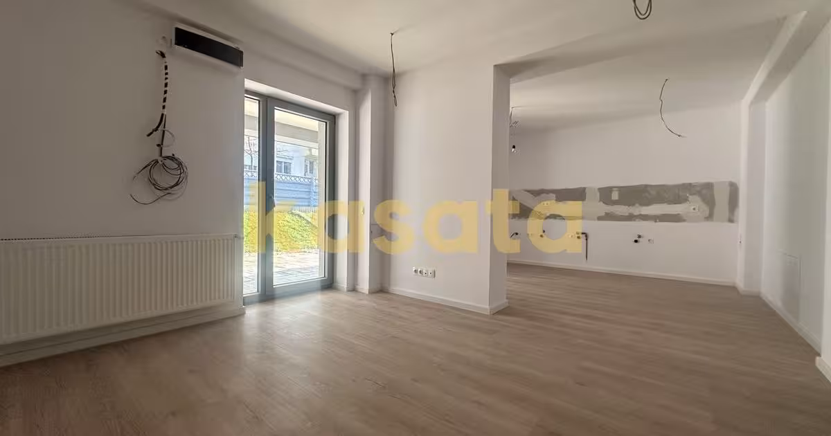 Apartament de vânzare cu 3 camere în zona Tei, Sector 2