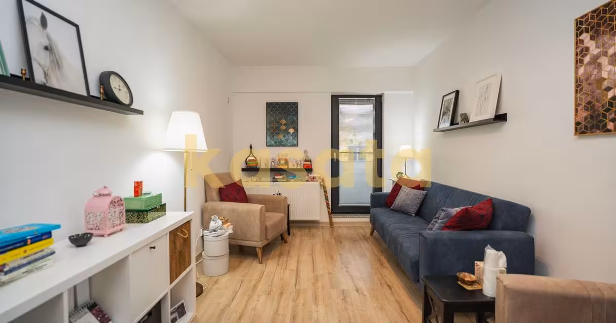 Apartament de vânzare cu 2 camere, mobilat în zona Moșilor, Sector 2