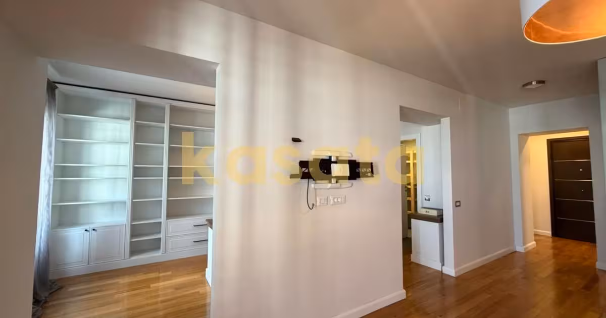 Apartament de vânzare cu 4 camere, mobilat în zona Barbu Văcărescu, Sector 2