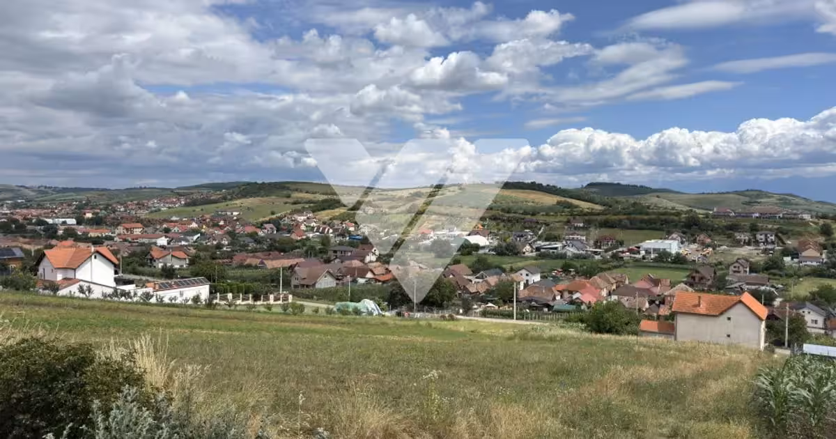 Teren agricol intravilan de vânzare de 1198 mp, în Șura Mare