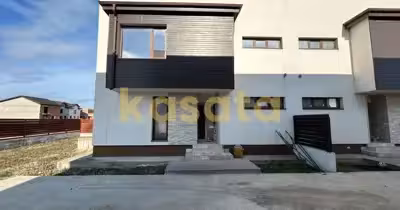 Casă Balotești