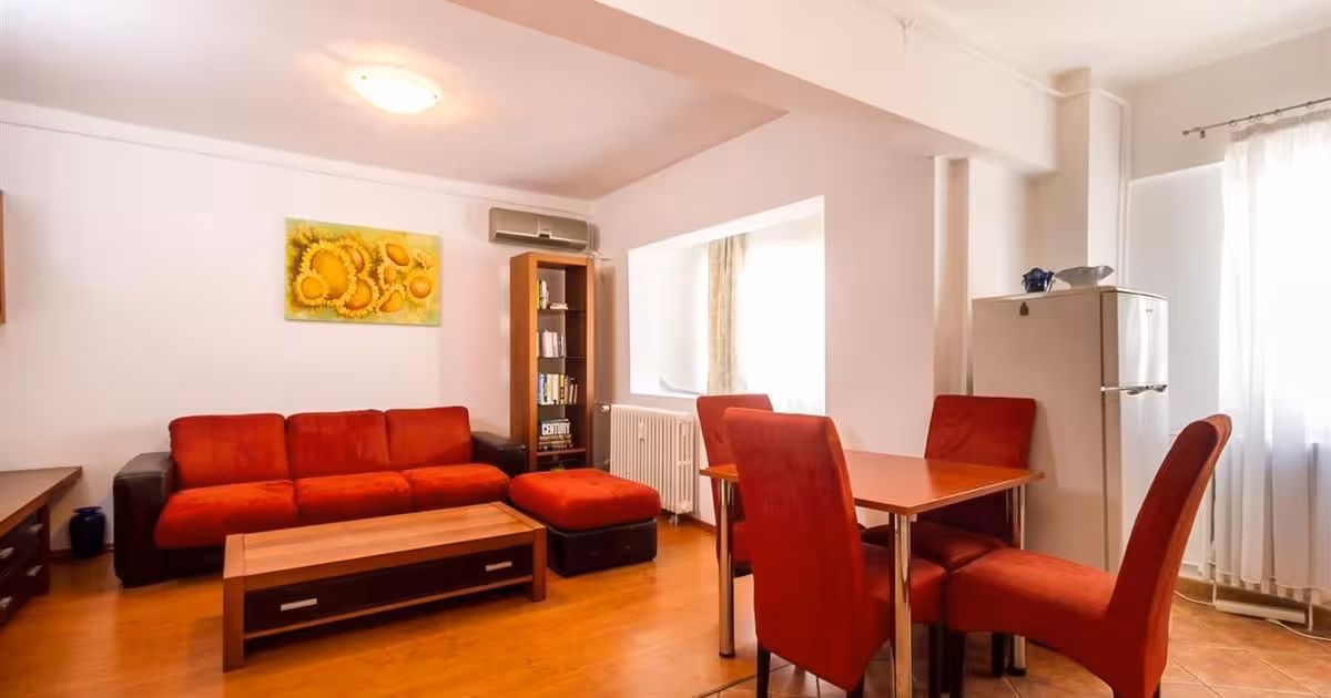 Apartament de vânzare cu 2 camere, mobilat în zona Tineretului, Sector 4