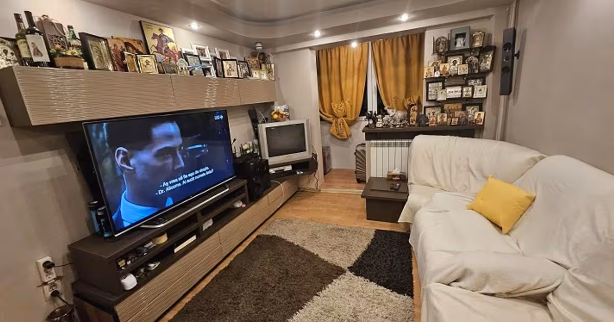 Apartament de vânzare cu 2 camere, mobilat în zona Lacul Tei, Sector 2