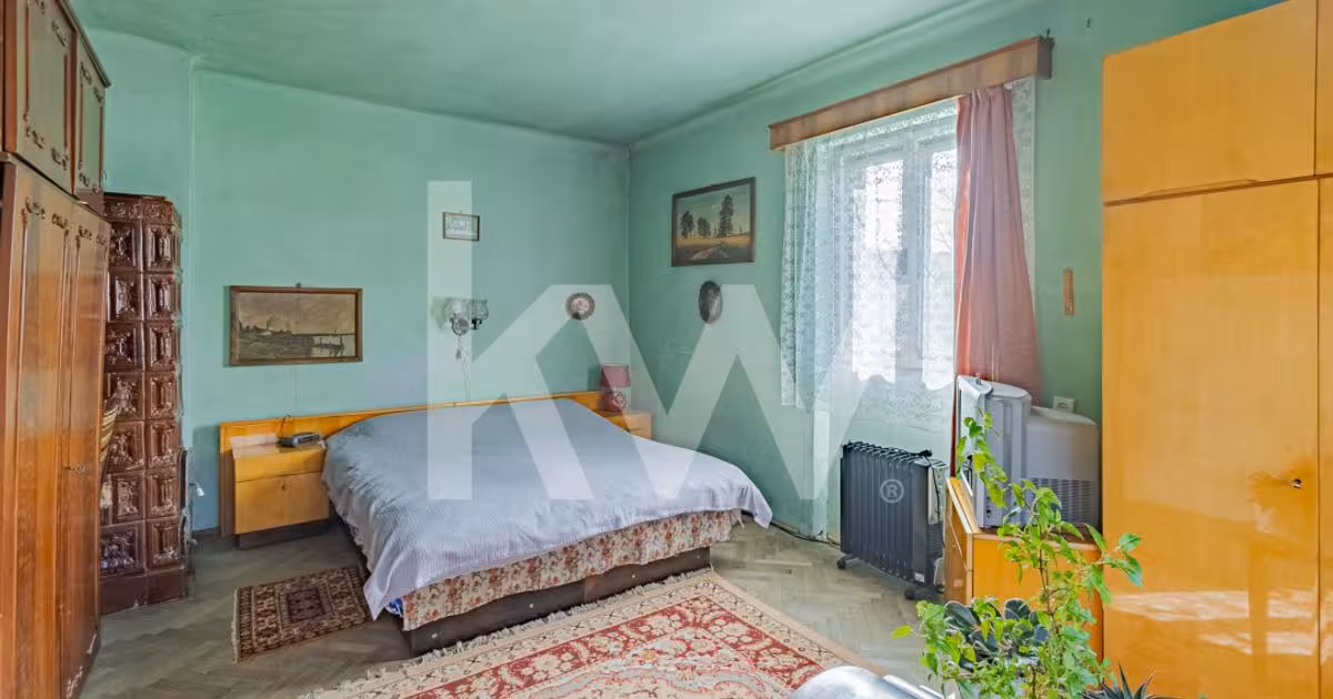 Casă individuală de vânzare cu 5 camere, mobilată în zona Dârste, Brașov
