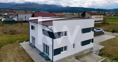 Apartament Schei