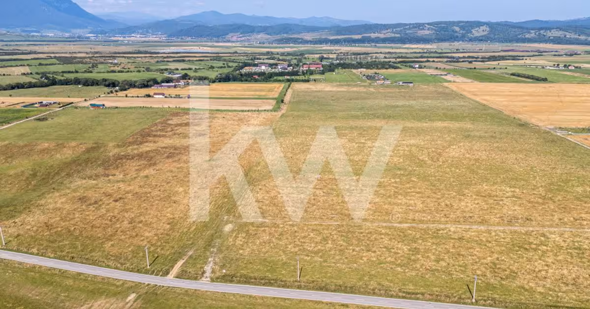 Teren agricol intravilan de vânzare de 1000 mp, în Râșnov