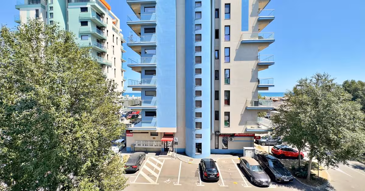 Apartament de vânzare cu 2 camere, mobilat în Mamaia