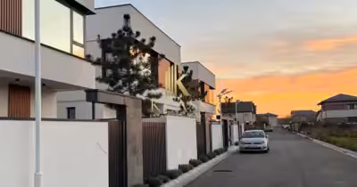 Casă Otopeni