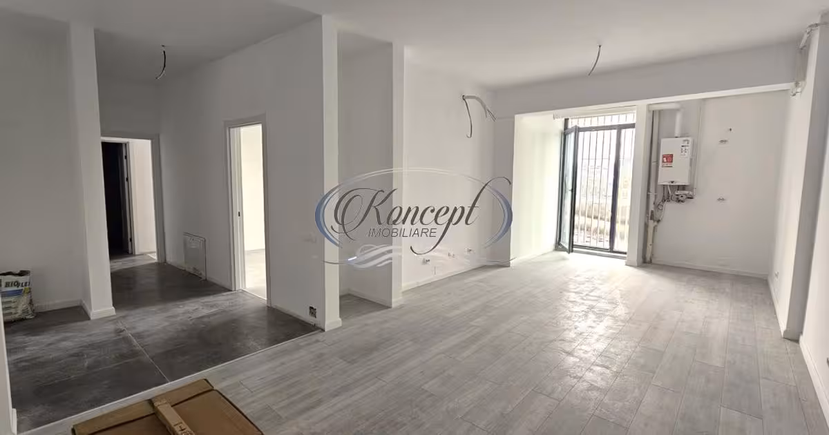Apartament de vânzare cu 3 camere în Florești