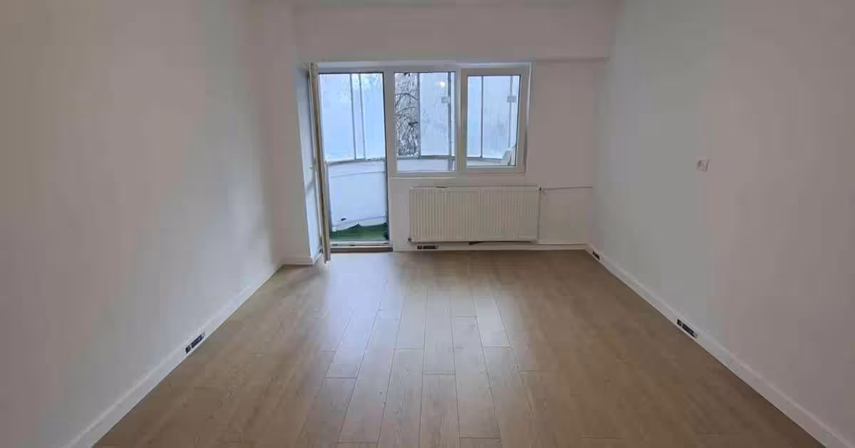 Garsonieră de vânzare în zona Apărătorii Patriei, Sector 4
