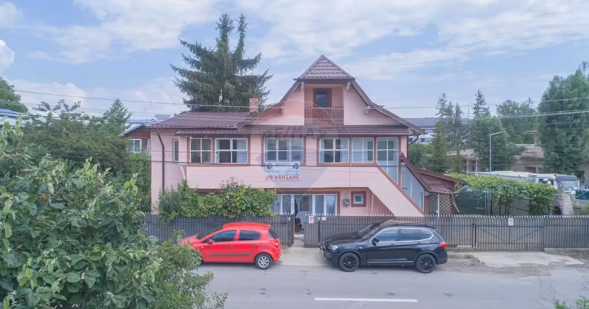 Casă individuală de vânzare cu 7 camere, mobilată în Breaza