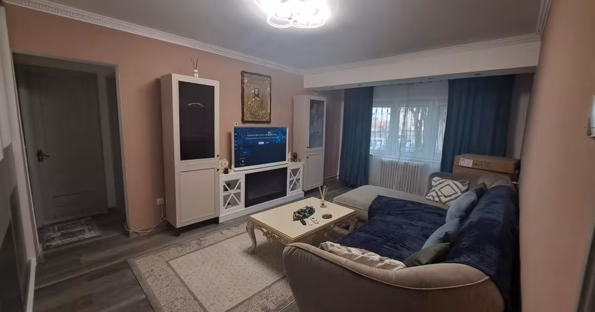 Apartament de vânzare cu 2 camere, mobilat în zona Casa de Cultură, Constanța