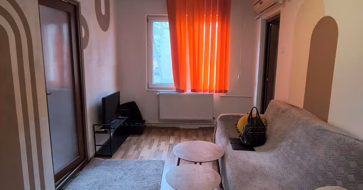 Apartament de vânzare cu 2 camere, mobilat în zona Tomis Nord, Constanța
