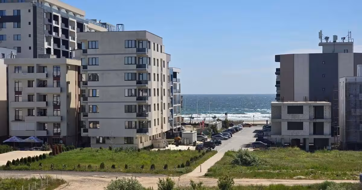 Apartament de vânzare cu 2 camere, mobilat în zona Central, Constanța