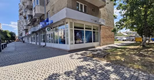 Spațiu comercial Nufărul