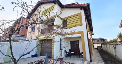 Casă Aradului