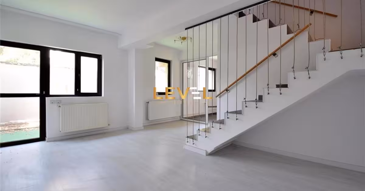 Duplex de vânzare cu 3 camere în Popești-Leordeni