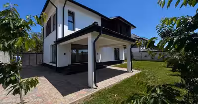 Casă Domnești