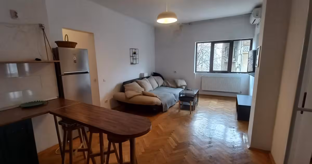 Apartament de vânzare cu 4 camere în zona Rosetti, Ultracentral