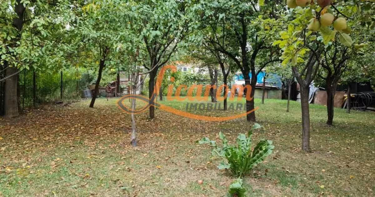 Casă individuală de vânzare cu 15 camere, mobilată în zona Bartolomeu, Brașov