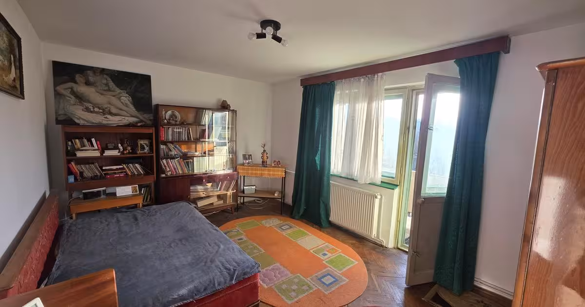 Apartament de vânzare cu 2 camere în zona Mărăști, Deva