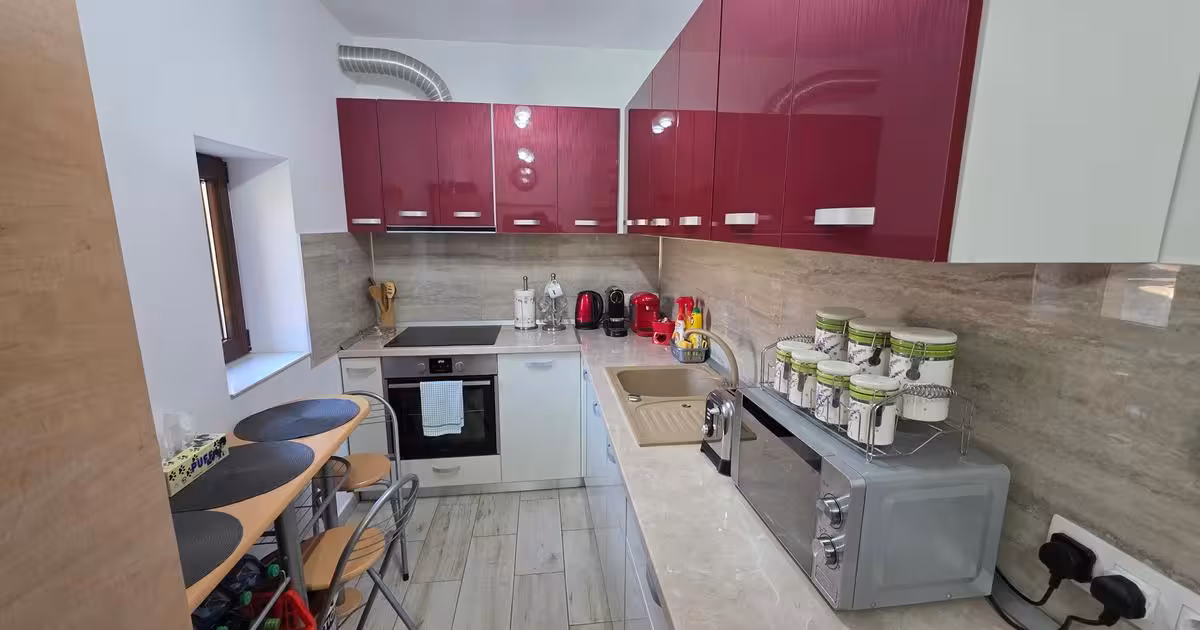 Casă individuală de vânzare cu 2 camere în Mintia