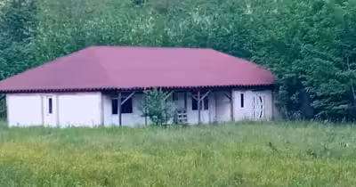 Casă Boz