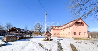 Spațiu comercial Arpașu de Sus