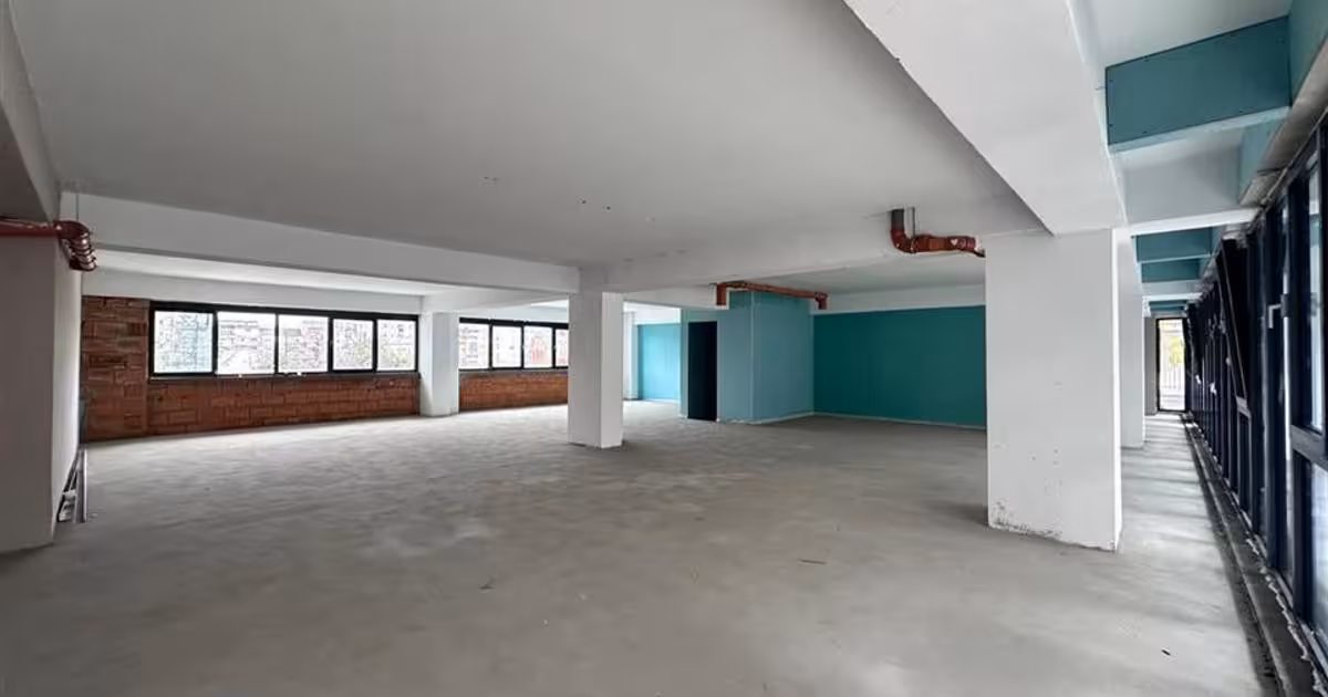 Spațiu comercial de vânzare de 523 mp, în zona Păcurari, Iași