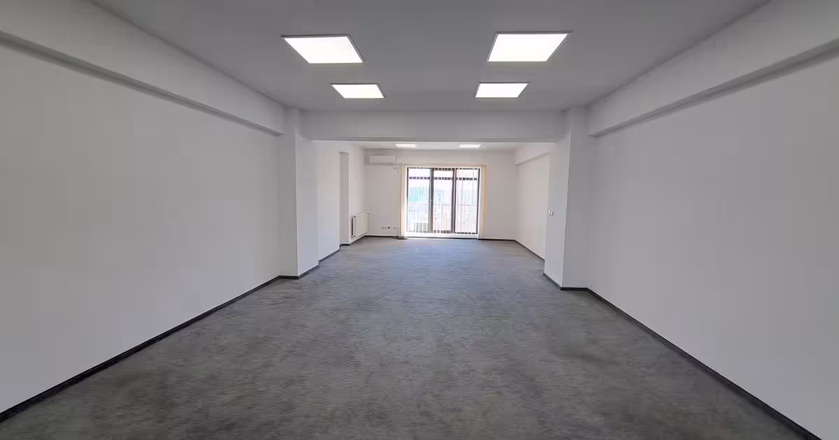 Birou de vânzare 50 mp în zona Unirii, Sector 3