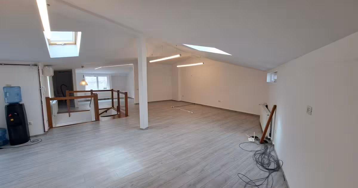 Apartament de vânzare cu 3 camere în zona Știrbei Vodă, Ultracentral