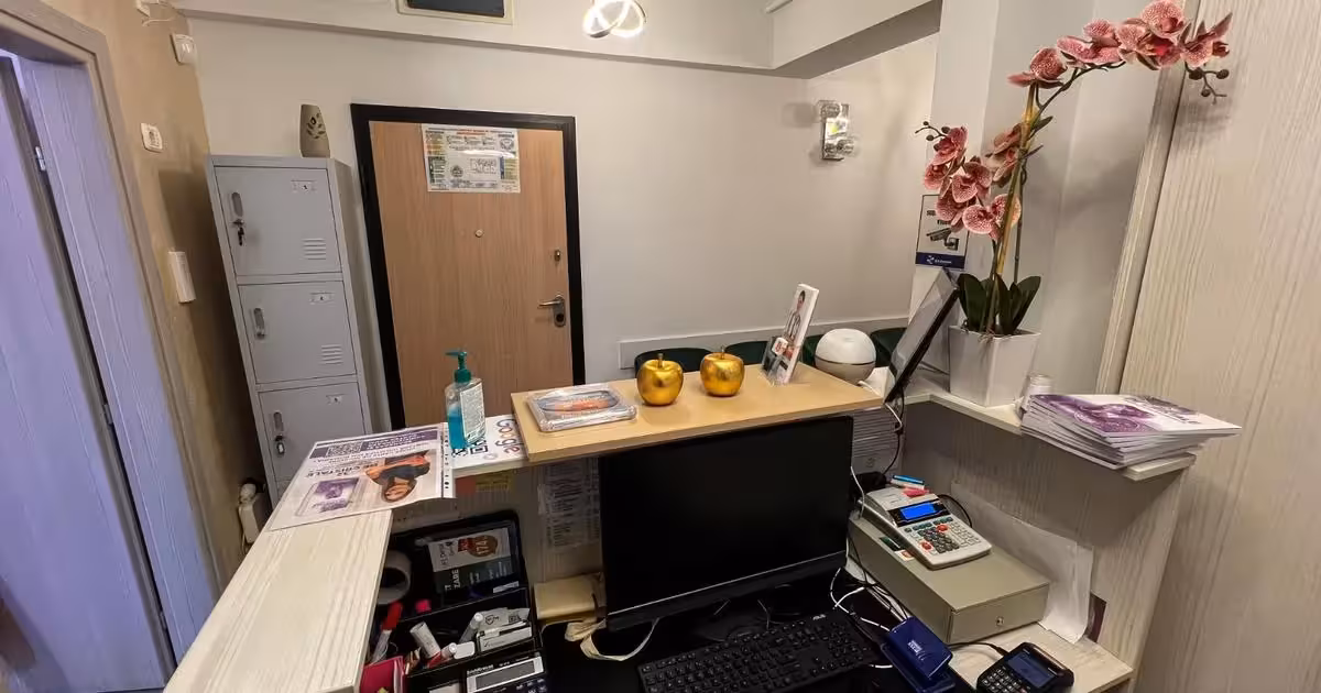 Apartament de vânzare cu 3 camere în zona Grozăvești, Sector 6