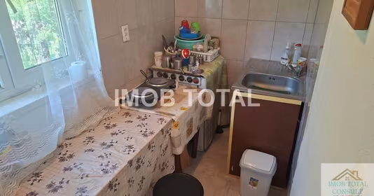 Casă Periferie