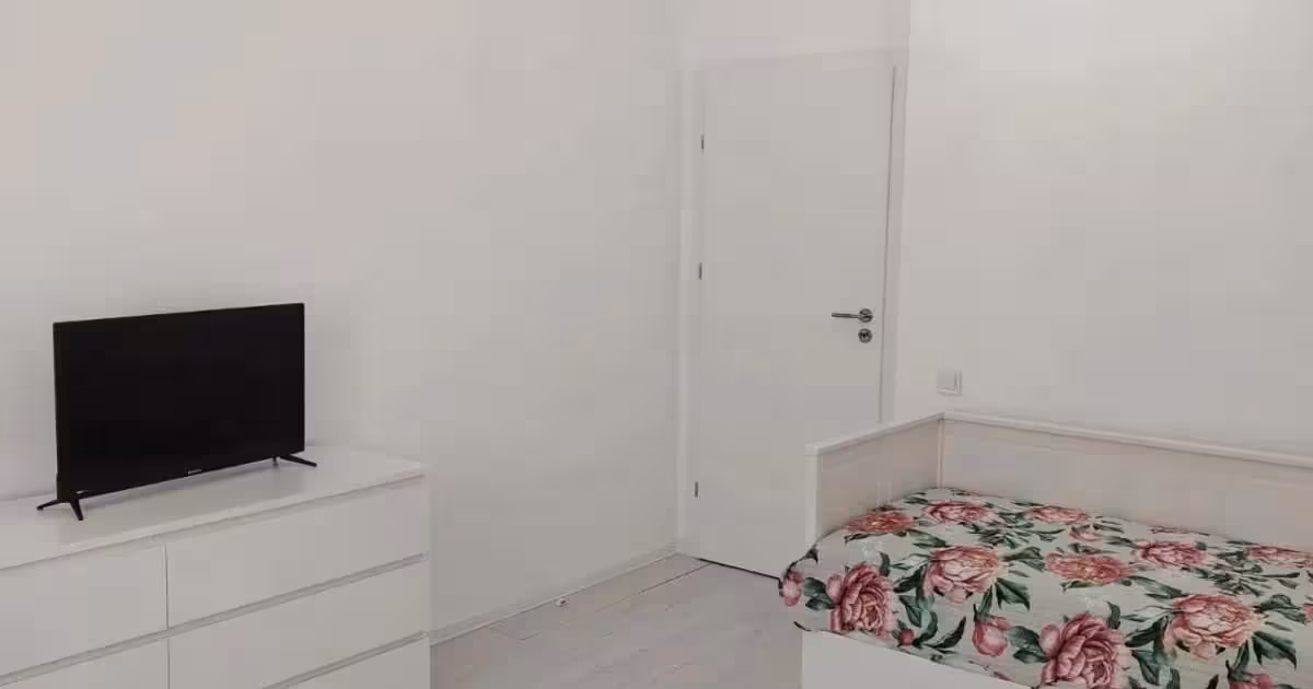 Garsonieră de închiriat în zona Drumul Taberei, Sector 6