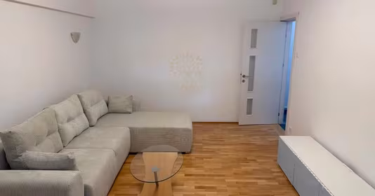 Apartament Văcăresti