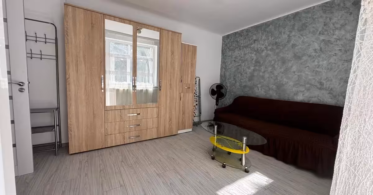 Apartament de vânzare cu 2 camere în zona Central, Bacău