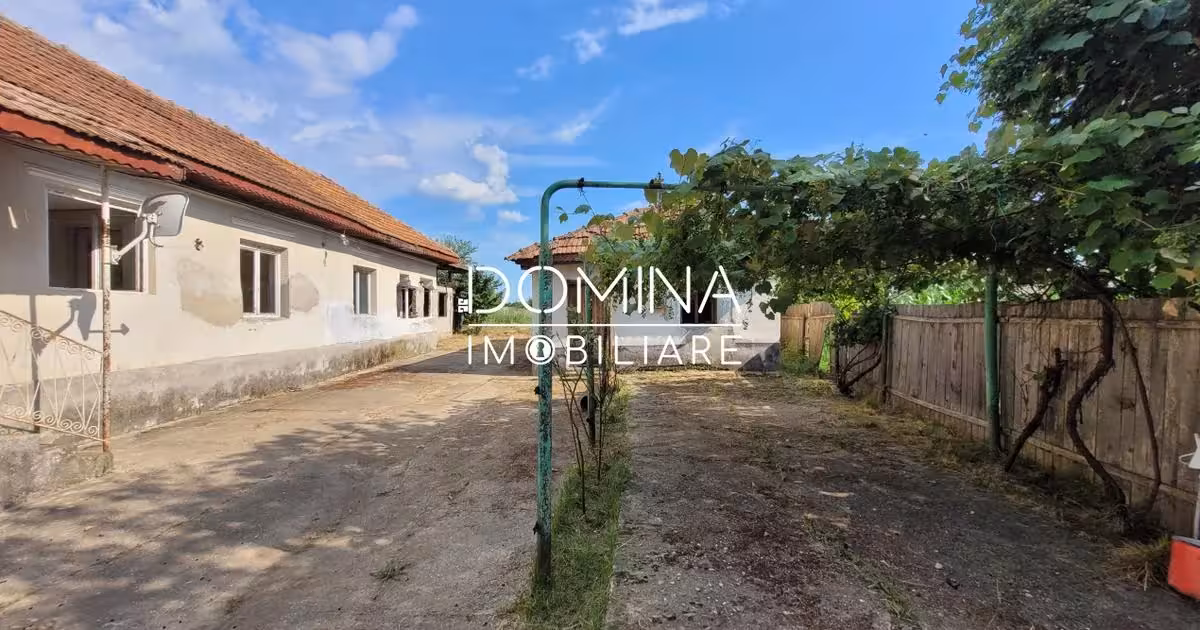 Casă individuală de vânzare cu 5 camere în Dănești