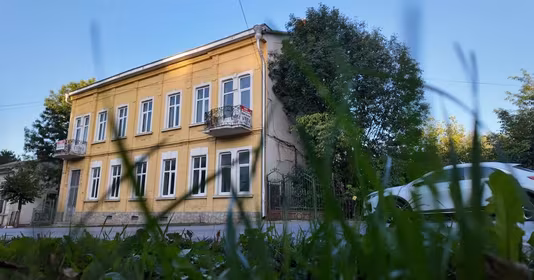 Casă Central